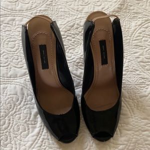 Marc Jacobs peep toe pumps